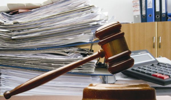 Parchetul General a clasat dosarul de spălare de bani în care erau vizaţi compania omului de afaceri Costel Comana şi actualul ministru al Justiţiei, Cătălin Predoiu