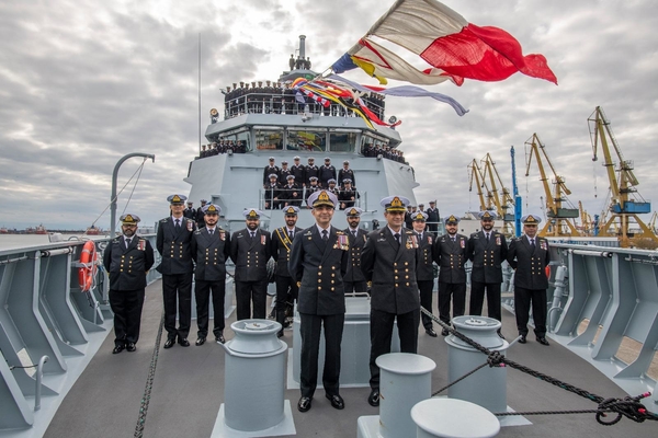 Două corvete, în 30 de luni, construite de Şantierul Naval Galaţi