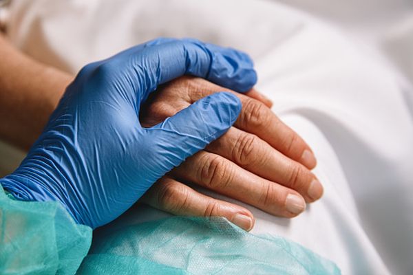 Judeţul Sibiu nu mai are niciun pat liber pentru pacienţii covid de la ATI