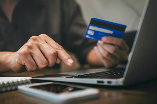 Vânzările de Black Friday de anul acesta au crescut cu 47%