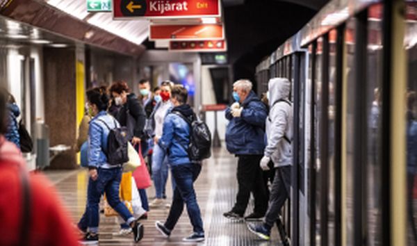Ungaria a prelungit starea de urgenţă