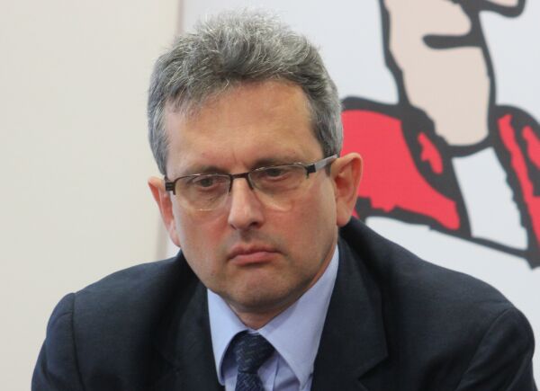 "Va fi necesară şi o anumită creştere a ratelor de impozitare"