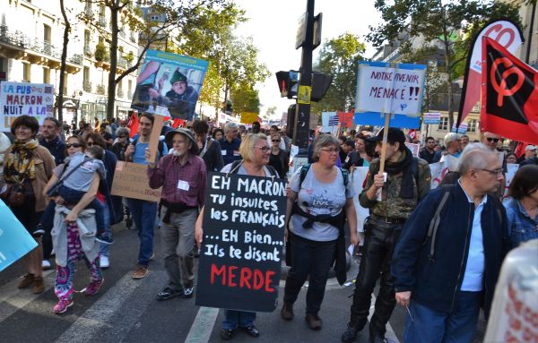 81 de persoane arestate în Franţa după protestele împotriva brutalităţii poliţiei