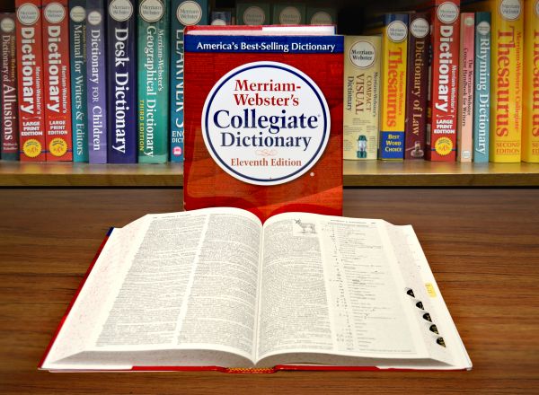 Dicţionarul Merriam-Webster a ales cuvântul anului 2020