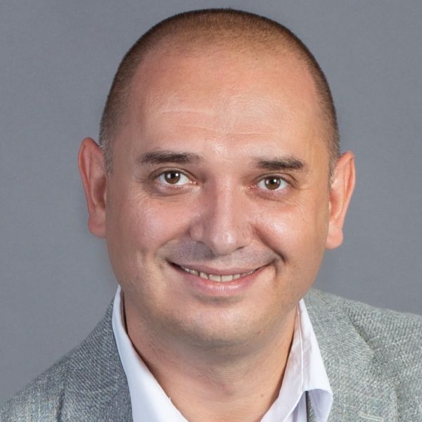 Radu Mihaiu