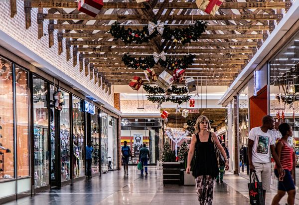 "Acordaţi o atenţie deosebită la achiziţia produselor alimentare, în special în cazul ofertelor promoţionale"