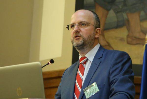 Anton Rog