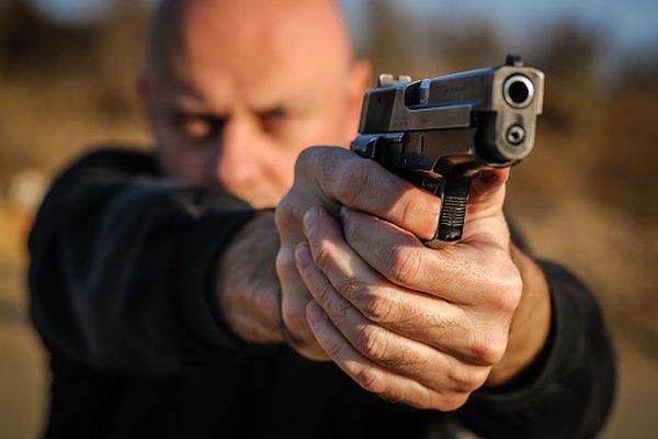 Încă un bărbat împuşcat de poliţişti după o urmărire în trafic, în Prahova
