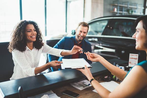 Leasing Operaţional vs Leasing financiar: care merită mai mult?