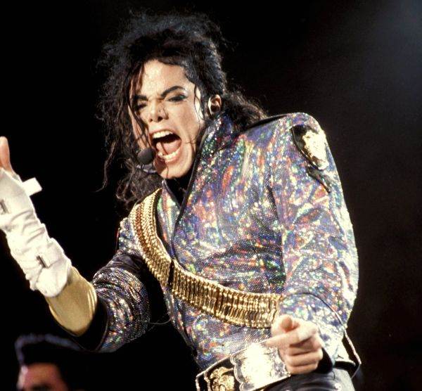 Neverland, fosta reşedinţă a cântăreţului Michael Jackson, vândută cu 22 de milioane de dolari