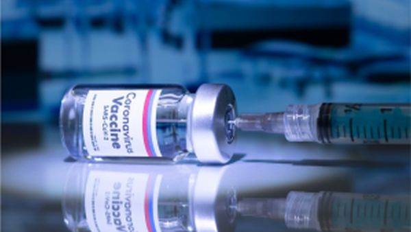 Autorităţile revin cu precizări despre site-ul unde se fac programările pentru vaccinare