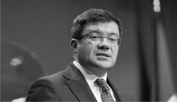Costel Alexe, urmărit penal pentru fapte de corupţie