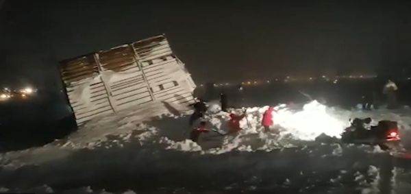 Avalanşă la o staţiune de ski din Rusia