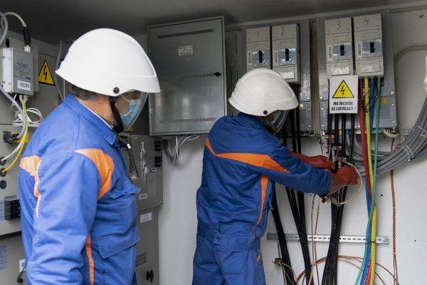 E-Distribuţie Banat a investit 127 milioane de lei în modernizarea reţelelor de energie electrică