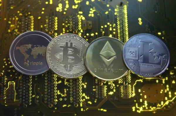 Investitorii în criptomonede "ar trebui să fie pregătiţi să piardă toţi banii"