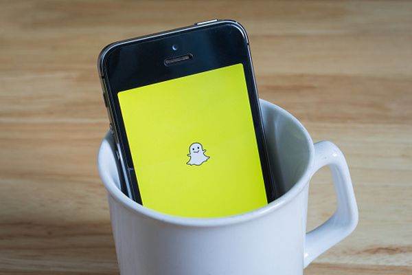 Snapchat a blocat permanent contul lui Trump