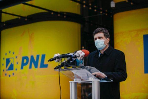 "Avem 300 - 350 de puncte de vaccinare care sunt gata să fie date în lucru"