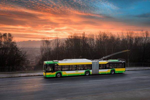 Solaris va livra încă 25 de troleibuze la Braşov
