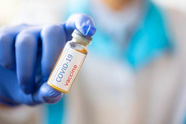 Rusia preconizează să vaccineze 20 de milioane de persoane 