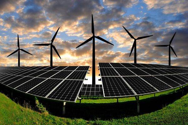 Energiile regenerabile au fost principala sursă de producţie de electricitate în Europa