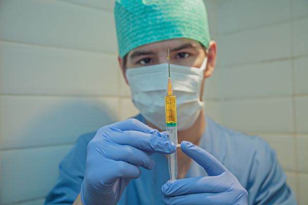 Programul COVAX alocă 112 milioane de dolari pentru imunizarea a 20% din populaţia Afganistanului