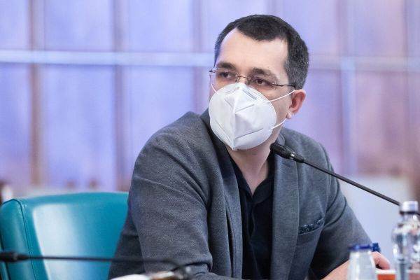 ''Nu a fost vreo discuţie să-mi ceară cineva demisia din Guvern''