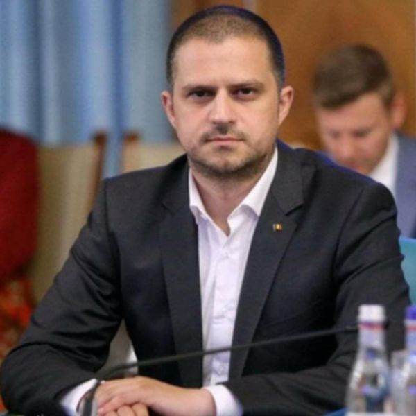 Deputatul Bogdan Trif anunţă că va vota pentru eliminarea pensiilor speciale ale parlamentarilor