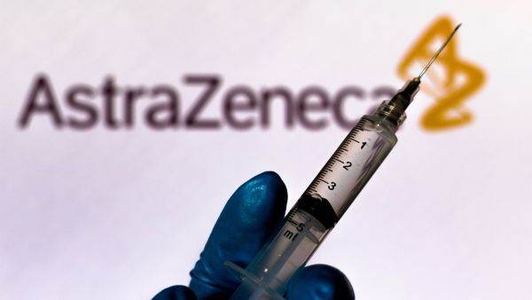 Începe vaccinarea cu serul AstraZeneca