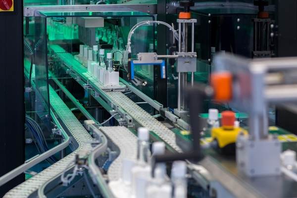 Farmec a investit 1 milion de euro în gama Gerovital H3 Evolution Perfect Look şi o anunţă ambasador pe Catrinel Menghia