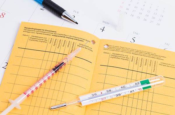 CNCAV raportează 29.000 de persoane vaccinate în ultimele 24 de ore şi 211 reacţii adverse