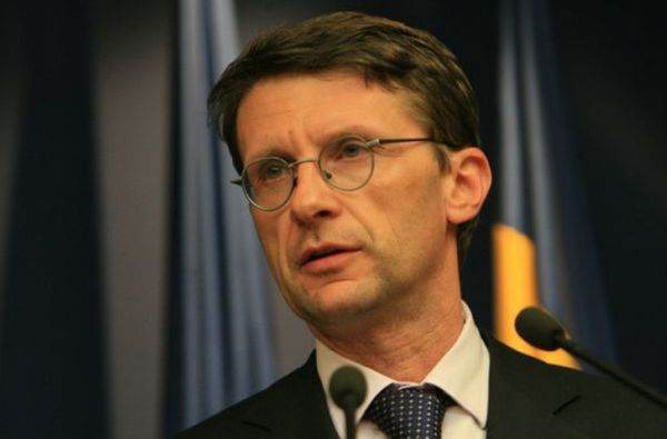 "E o perioadă de consolidare în jurul acestui nivel, de 4,87 lei/euro"