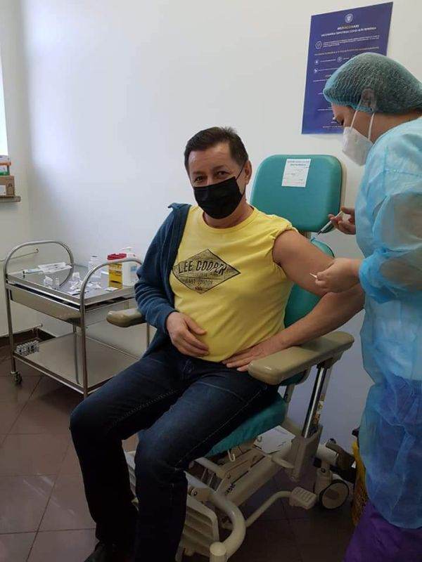 Prefectul de Vrancea s-a vaccinat anti Covid-19