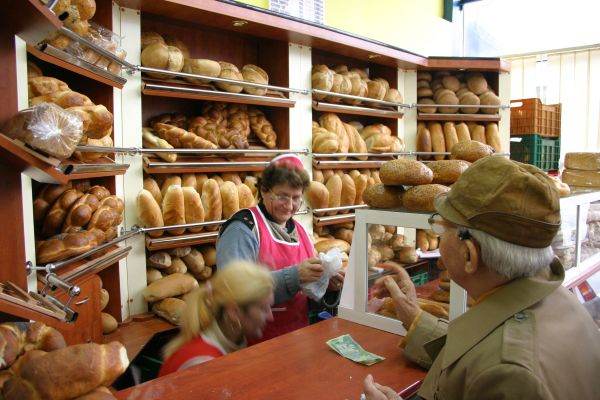 Ambalarea produselor de panificaţie şi manipularea lor în condiţii de igienă - recomandate pentru protejarea în faţa Covid-19