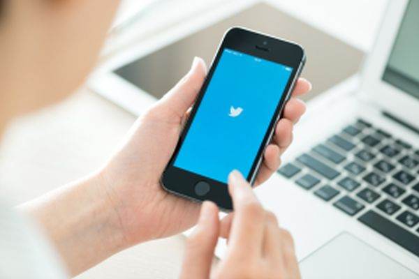 Twitter lucrează la o funcţie de retragere a postărilor