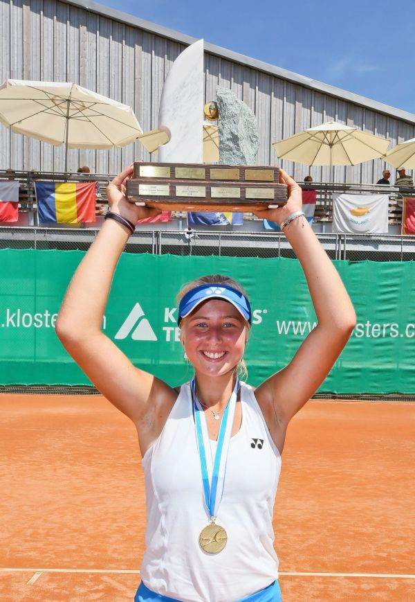 Clara Tauson a câştigat turneul de la Lyon, primul său trofeu WTA