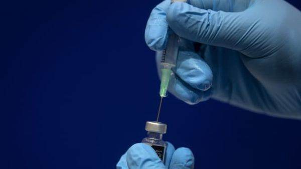 Portugalia suspendă administrarea vaccinului de la AstraZeneca