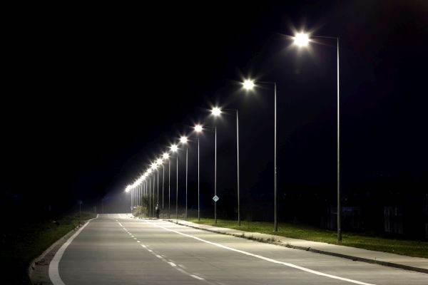 E.ON demarează un proiect de iluminat inteligen pentru localităţile Gătaia şi Sculia din Timiş