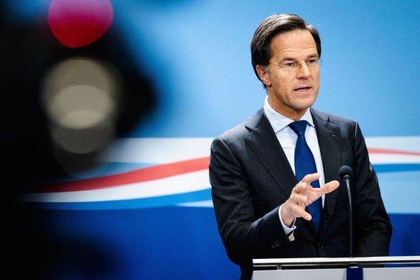 Premierul Rutte estimează un acord între UE şi Marea Britanie privind vaccinurile