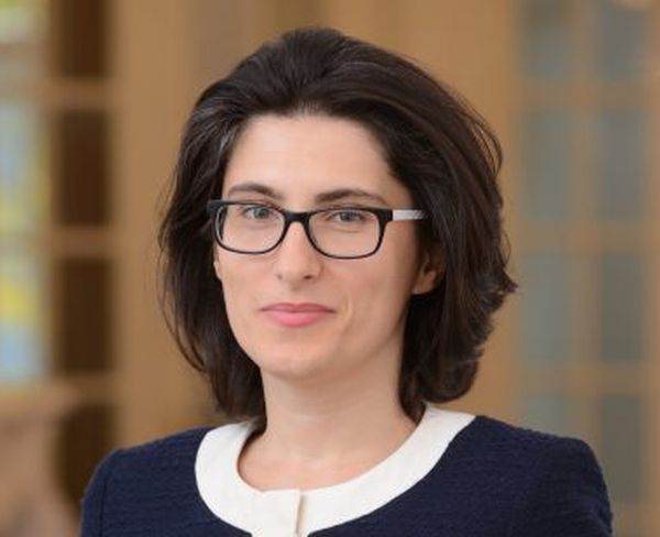 Simona Petrişor
