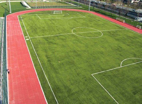 Terenurile de sport ale şcolilor din sectorul 5 vor fi deschise pentru copii