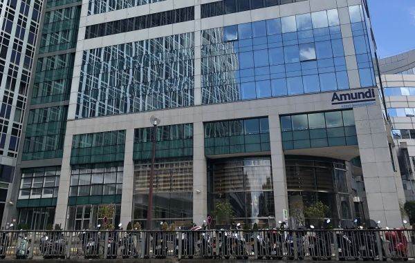 Amundi va prelua divizia de administrare a activelor de la Societe Generale