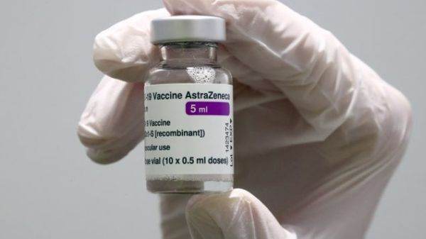 Cehia se oferă să cumpere dozele de vaccin AstraZeneca deţinute de Danemarca