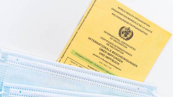 Statele membre UE prevăd o durată de aplicare de un an a certificatului COVID