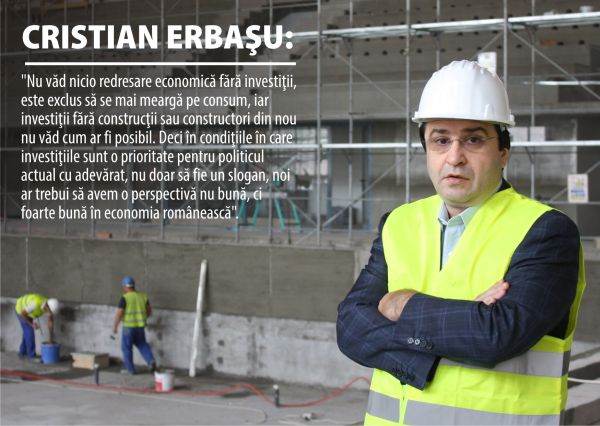"Circa 700.000 de români lucrează în construcţii, în străinătate"