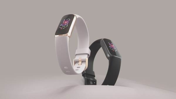 Fitbit lansează Luxe, un dispozitiv de monitorizare a condiţiei fizice şi a stării de sănătate 