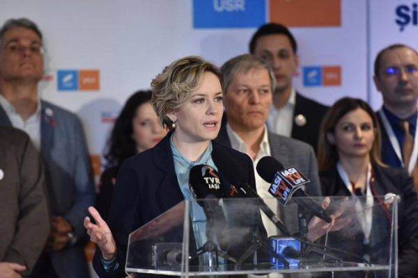 Cosette Chichirău îi cere demisia primarului Iaşiului Mihai Chirica