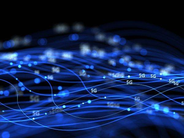 "Este nevoie de o nouă consultare cu privire la Legea 5G"