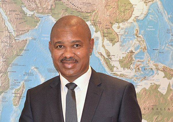 Excelenţa Sa Jabu Mbalula, Ambasadorul Republicii Africa de Sud în RomâniaSursa foto: ccir.ro