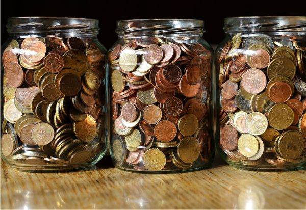 Strategia "investeşte ca un fond de pensii" nu e de lepădat