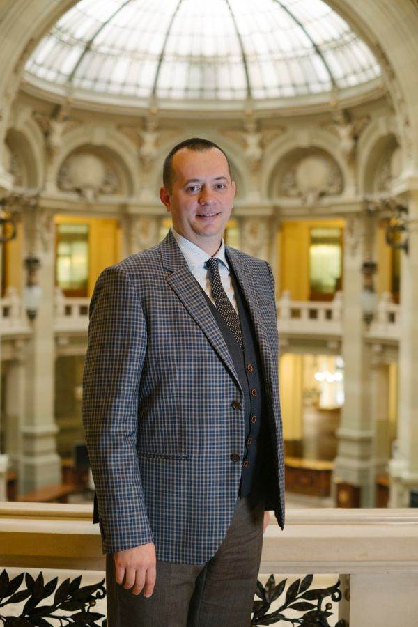 Bogdan Neacşu, Preşedinte, Director General CEC Bank.